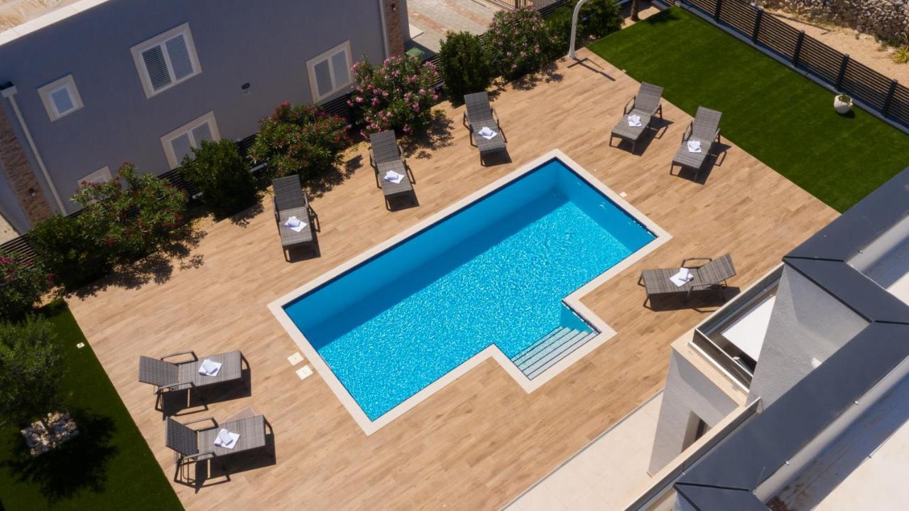 Villas Royal II With Private Pool Novalja Exteriör bild